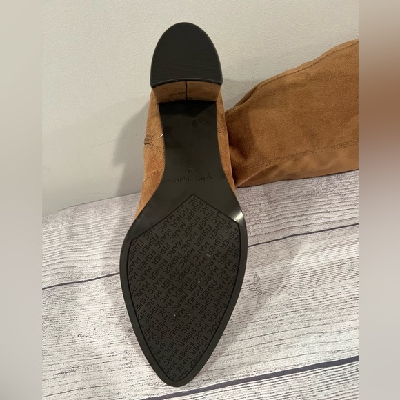 MARC FISHER Elegant Tan Knee-High Women's brown Boots/size 8 - Picture 8 of 8